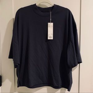 Oversized t-shirt (UNIQLO)